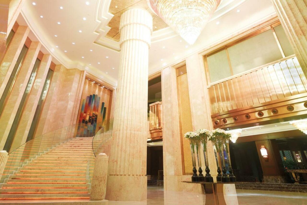 Optics Valley Kingdom Plaza Γουχάν Εξωτερικό φωτογραφία